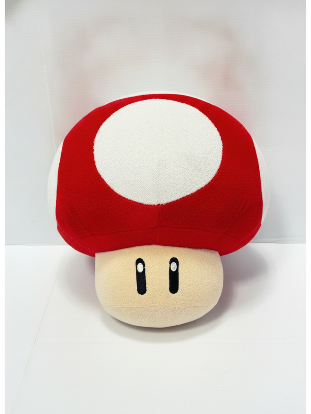 Super Mario Red Mushroom Plush Toy - Soft and Cuddly Collectible *as seen